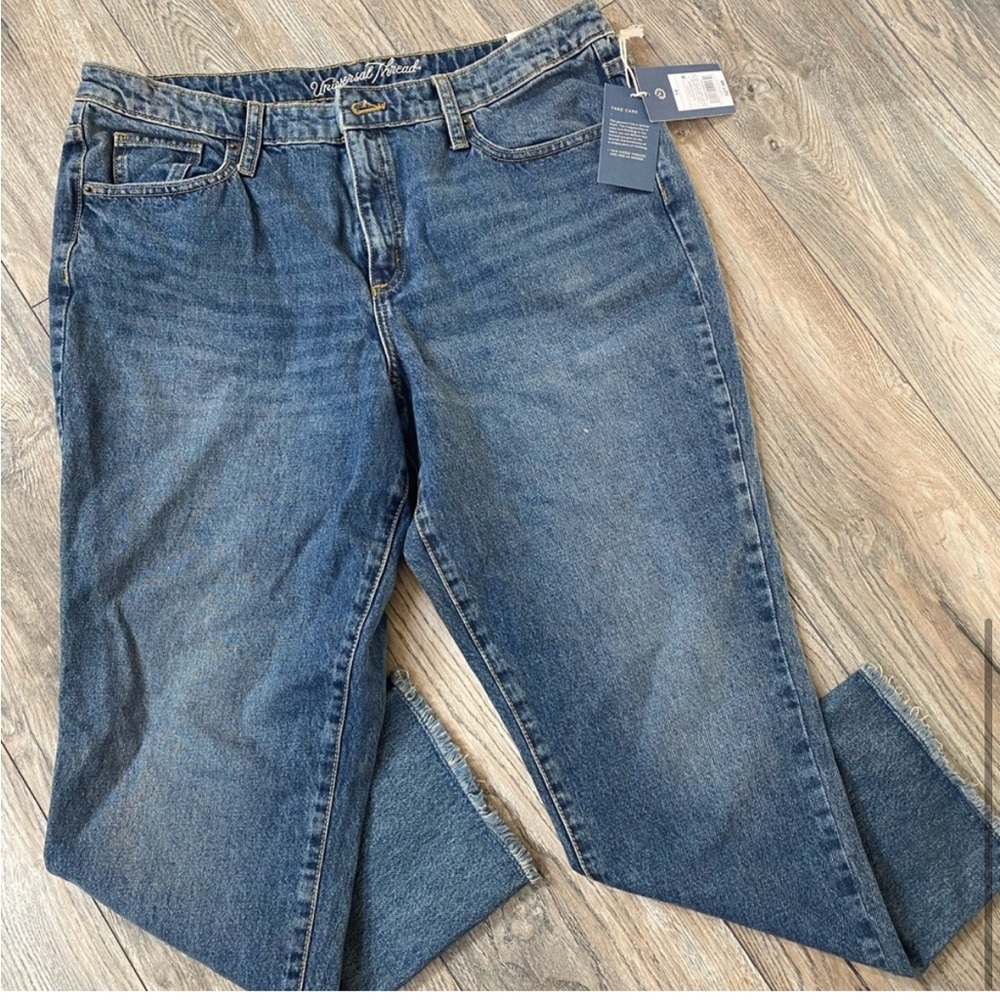 Universal Thread High Rise Denim Jeans - Picture 5 of 9